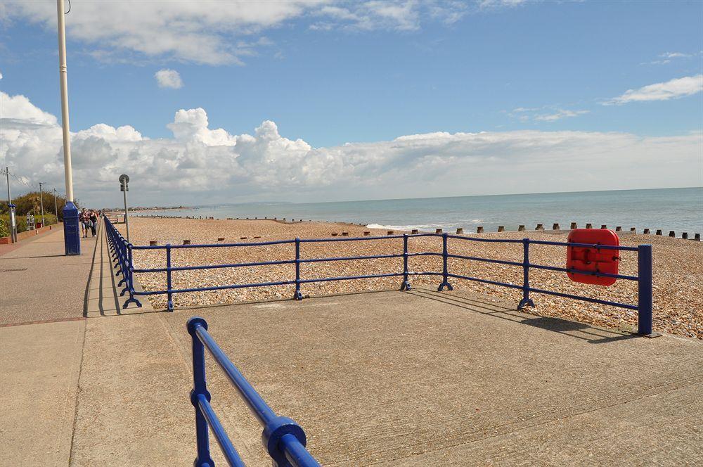 The Strand Hotel Tournoi d'Tournoi d'Eastbourne Extérieur photo